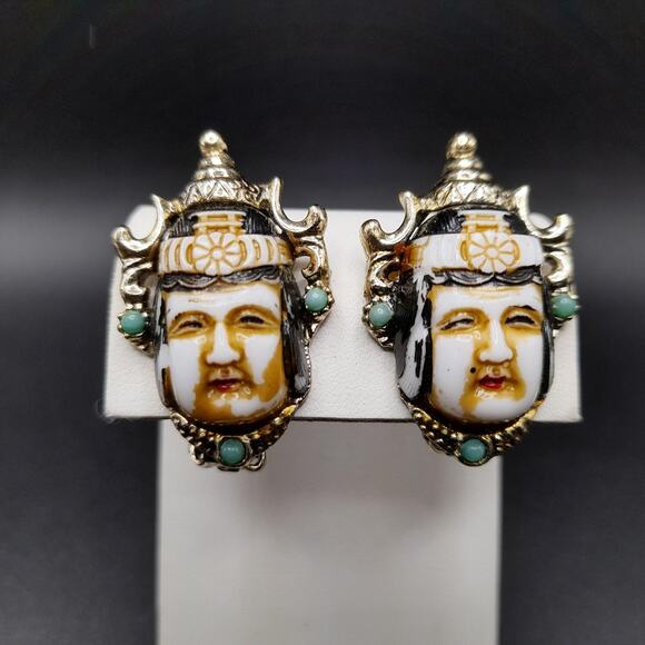 Vintage Selro Selini Asian Princess Face Clip Earrings 1950s Gold Tone